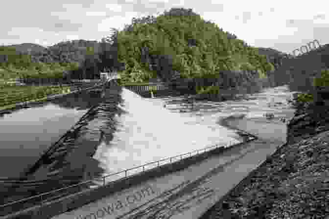 Stunning View Of The Ocoee Dam From Tennessee Highway 25 American Auto Trail Tennessee S U S Highway 25 (American Auto Trails)